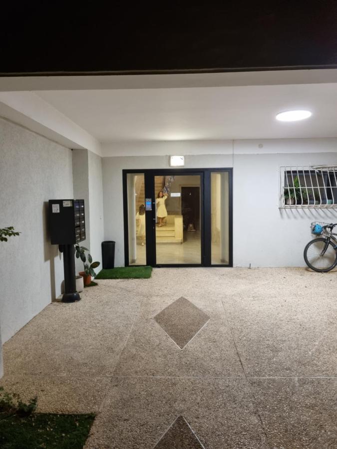 Apt Heart Tlv Arnon 50 Mt From Sea Lägenhet Tel Aviv Exteriör bild